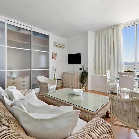 Apartment Coastal In Torre De La Roca